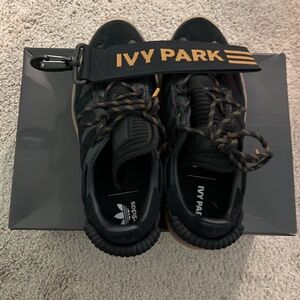Ivy Park Supersleek 72